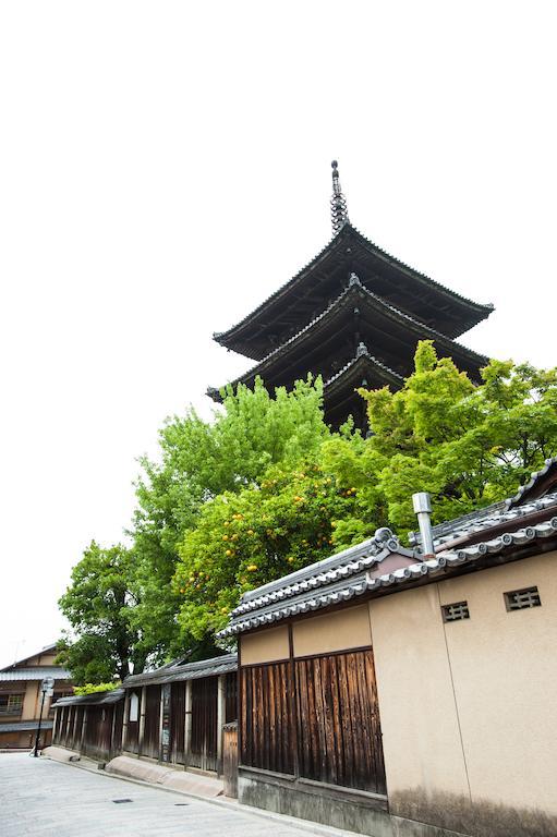 Kiyomizu Machiya Inn Киото Стая снимка
