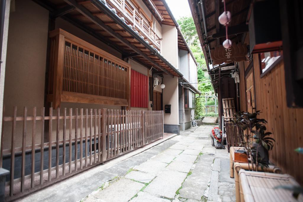 Kiyomizu Machiya Inn Киото Стая снимка