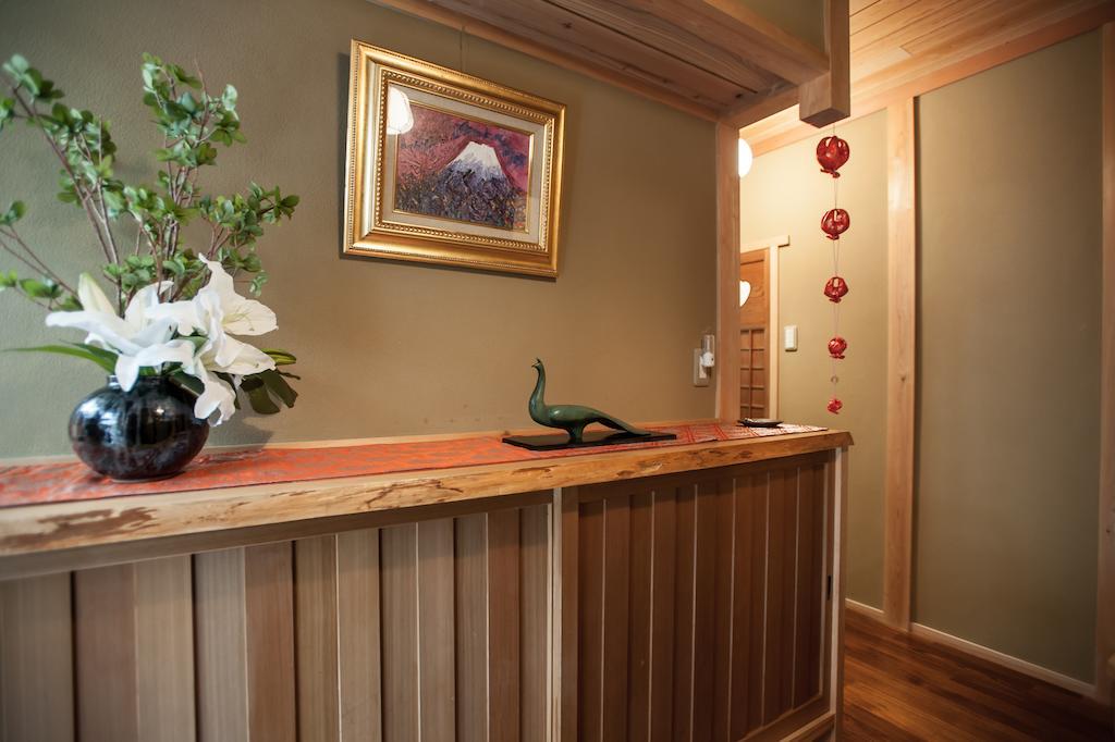 Kiyomizu Machiya Inn Киото Стая снимка